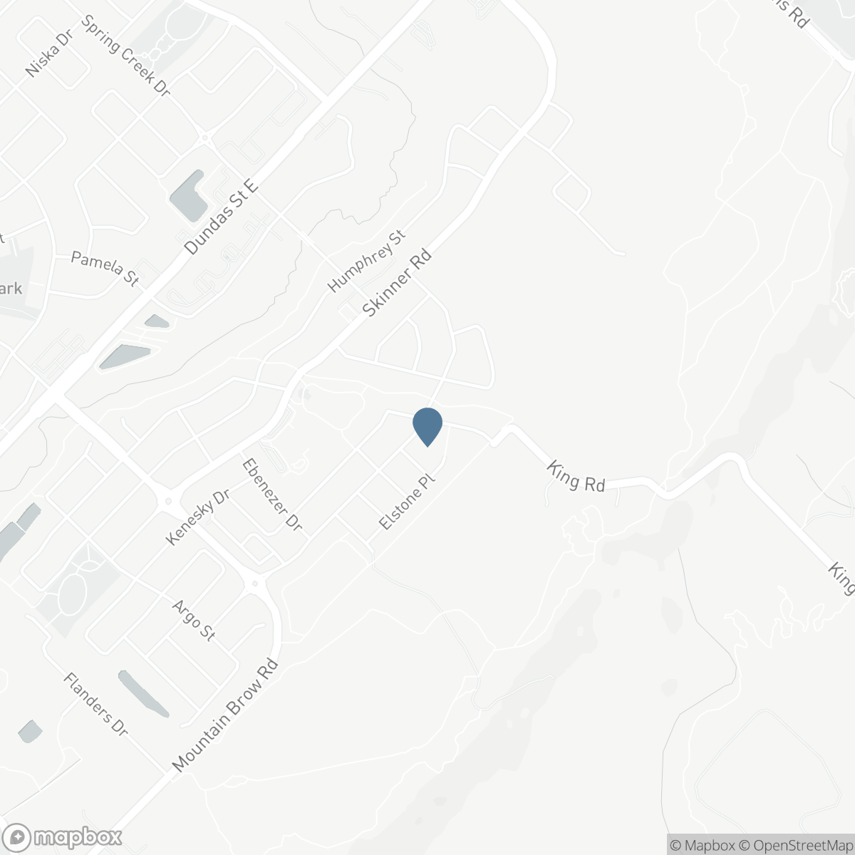 220 GREAT FALLS BOULEVARD, Hamilton, Ontario L8B 1Z1